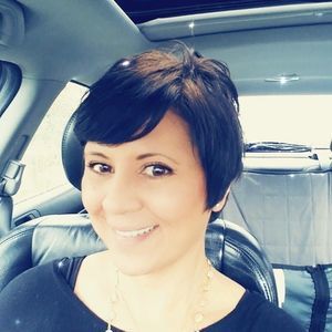 Meet your Posher, Ana